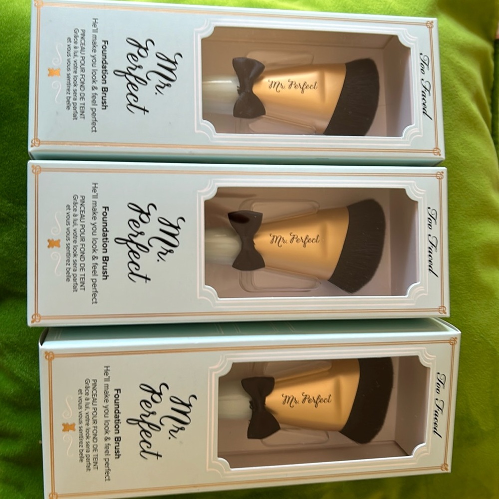 MOB selling all 6 of remaining items from bridesmaid gift bags, unopened unused